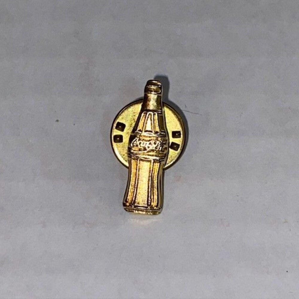 Vintage Gold Tone Coca Cola Bottle Pin